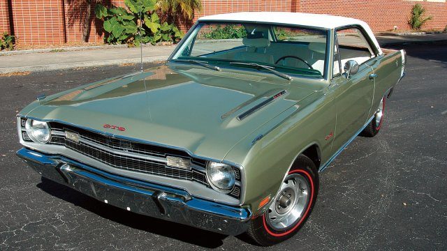 7 Coolest Cars Ever to Wear the Dodge Badge