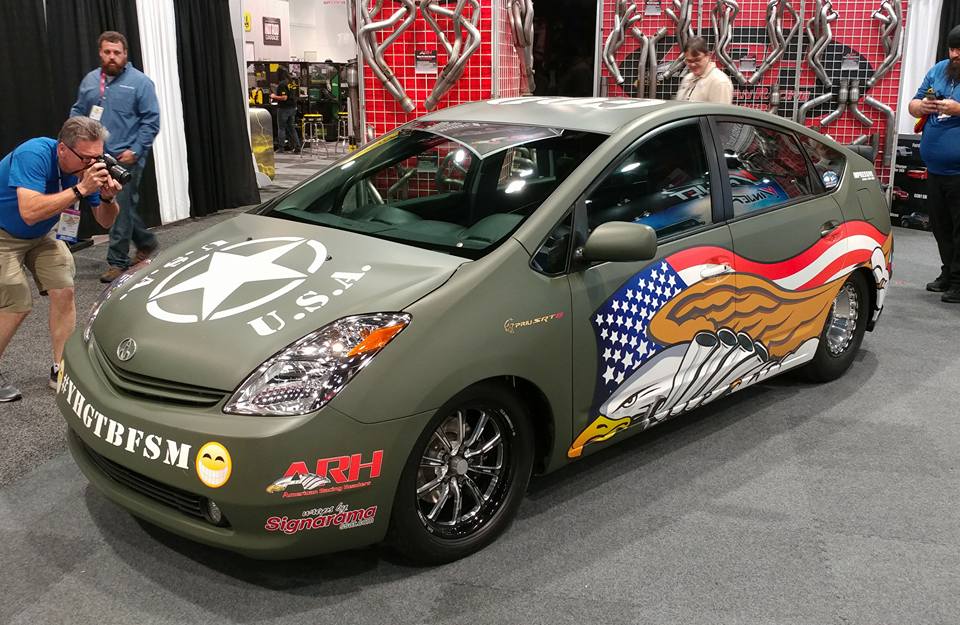Toyota Prius with Hellcat-power