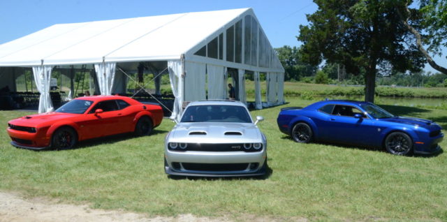 2019 Challenger Widebody Lineup Outside