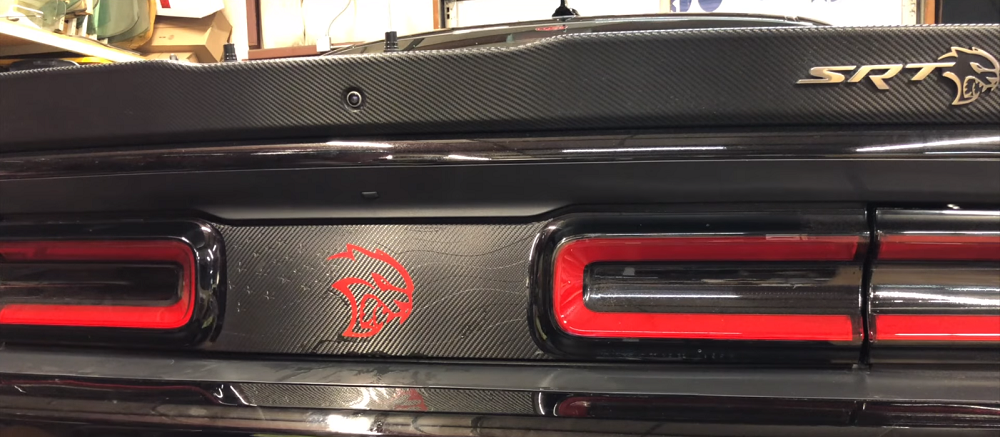 dodgeforum.com Dodge Challenger Taillight Divider Decal Installation