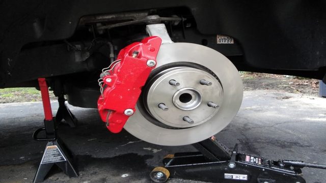 Dodge Ram 1994-Present: How to Paint Your Brake Calipers