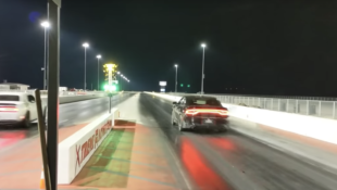 Dodge Charger Hellcat vs Challenger Hellcat