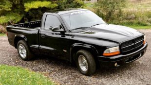 Hellcat-Powered Dodge Dakota High Front