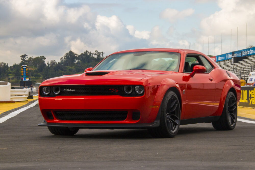Hellcat vs. 392: Which One Is the Better Daily Driver?