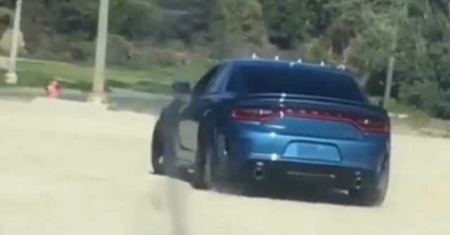 Dodge Charger SRT Hellcat Widebody in Blue