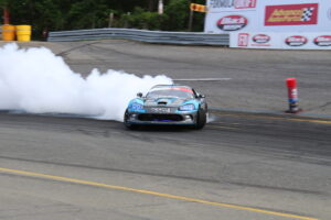 <i>Dodge Forum</i> Brings the Viper Action from Formula Drift New Jersey
