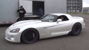 Twin Turbo Dodge Viper drag car takes on turbo hyabusa motorcycle in 1320 video