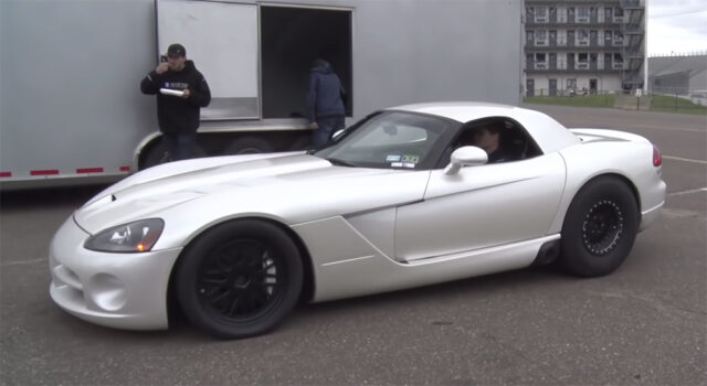 Twin Turbo Dodge Viper drag car takes on turbo hyabusa motorcycle in 1320 video