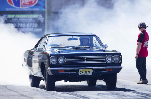 1969 Plymouth Road Runner FAST drag car burnout at race track