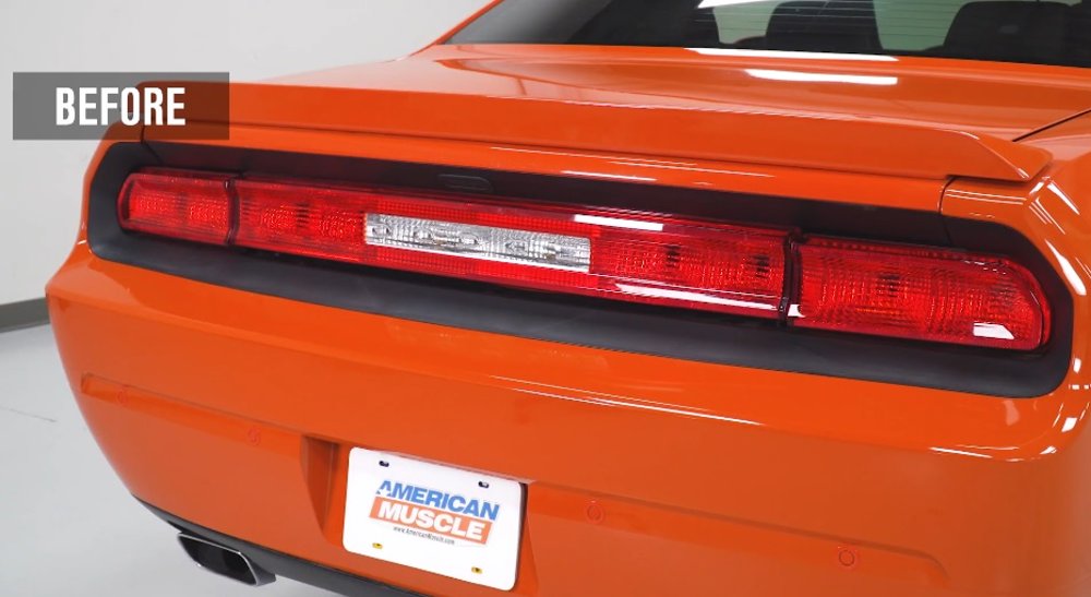 2013 Challenger with Race Track Taillights