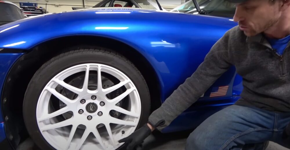 Casey Putsch's 1997 Dodge Viper - Avalon King