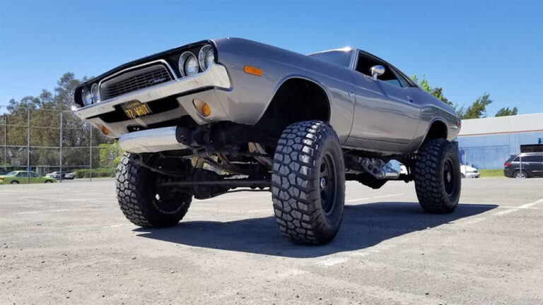 Dodge challenger off road