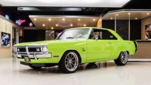 Lime Wire: 1971 Dodge Dart is Lean & Green