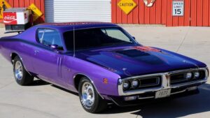 Deep Purple ’71 Dodge Charger is a Heartbreaker