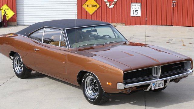 Bronze Beast: 1969 Charger SE is Super Cool