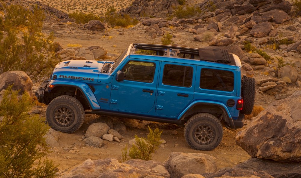 2021 Jeep Wrangler Rubicon Gets Dodge Scat Pack Power