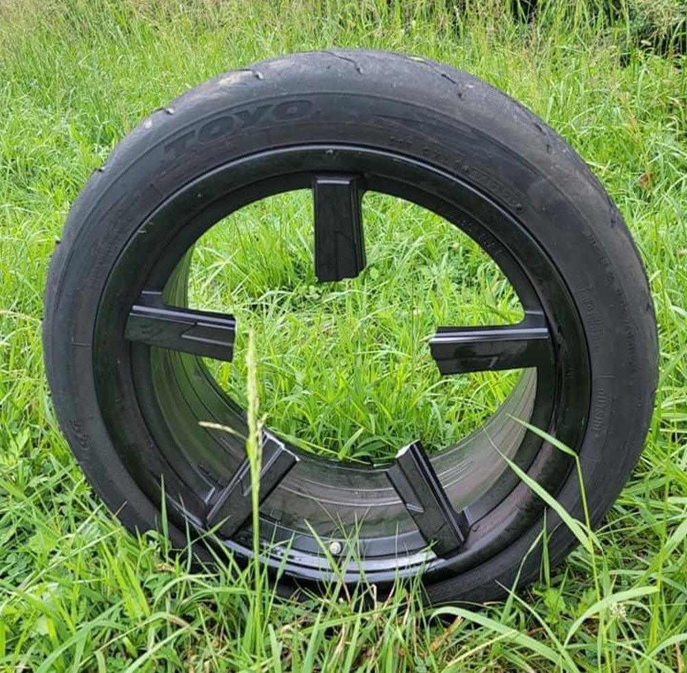 Broken Wheel