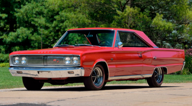 Rare 1967 Coronet R/T Four-Speed HEMI To Be Auctioned Off