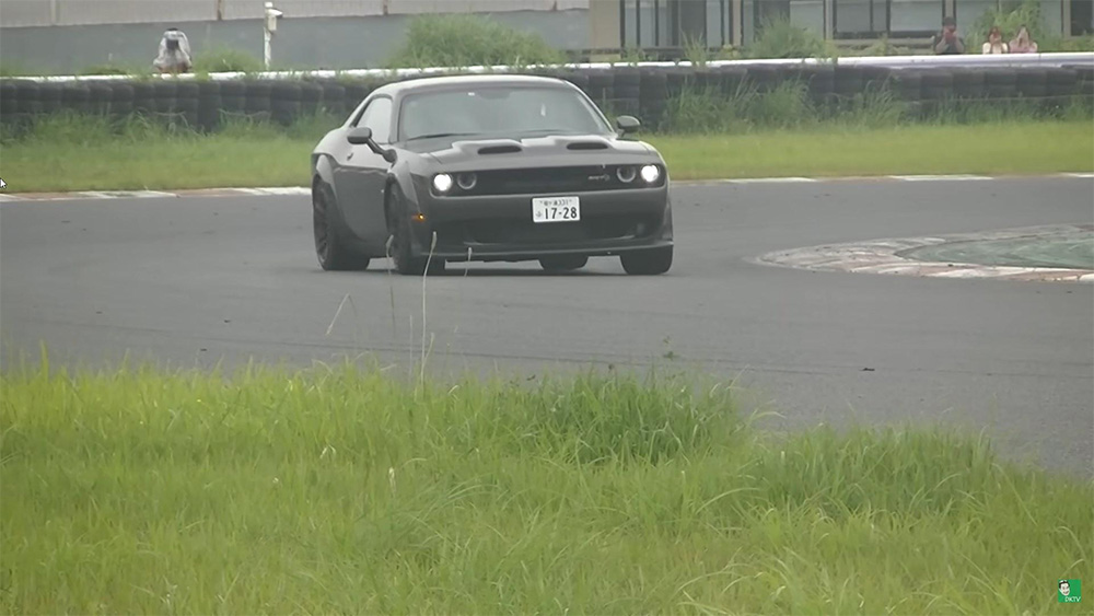 Drift King driving Hellcat in Japan