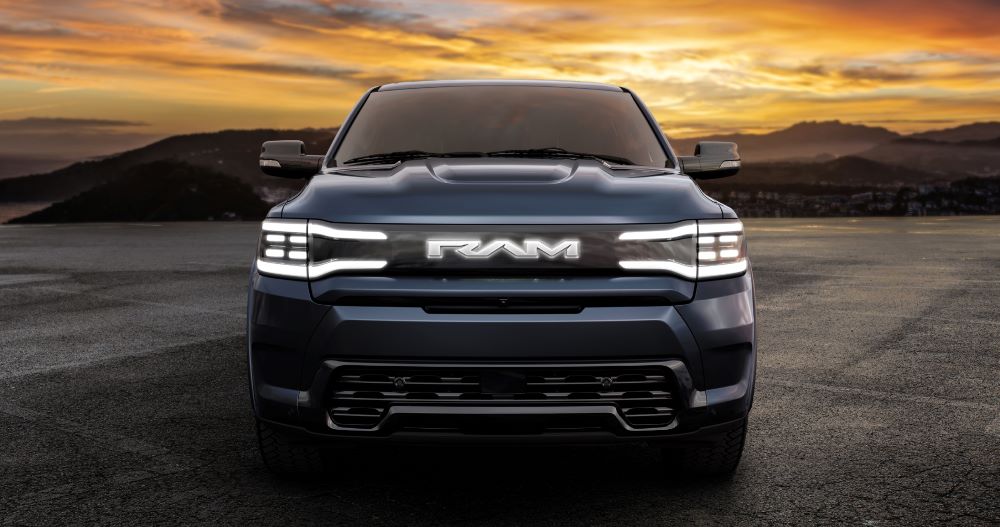 2025 Ram 1500 REV