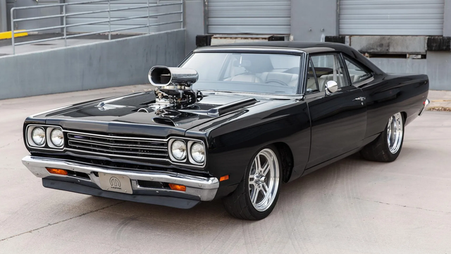 Supercharged 1969 Plymouth Roadrunner Puts Down Crazy Horsepower