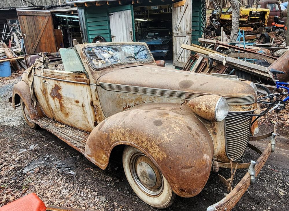 Lucky Number 7: Previously Unheard of 1937 Chrysler Imperial Found!