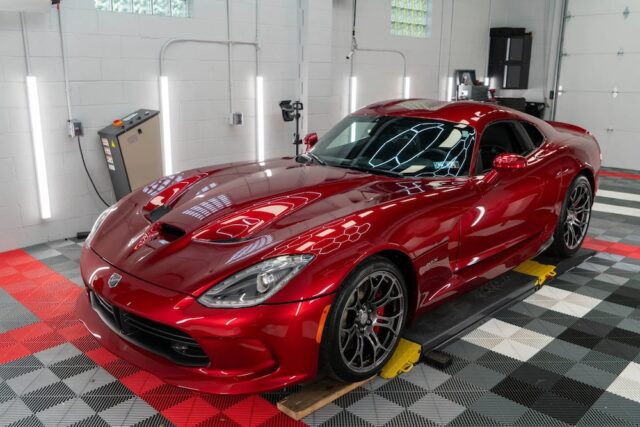 2013 SRT Dodge Viper GTS