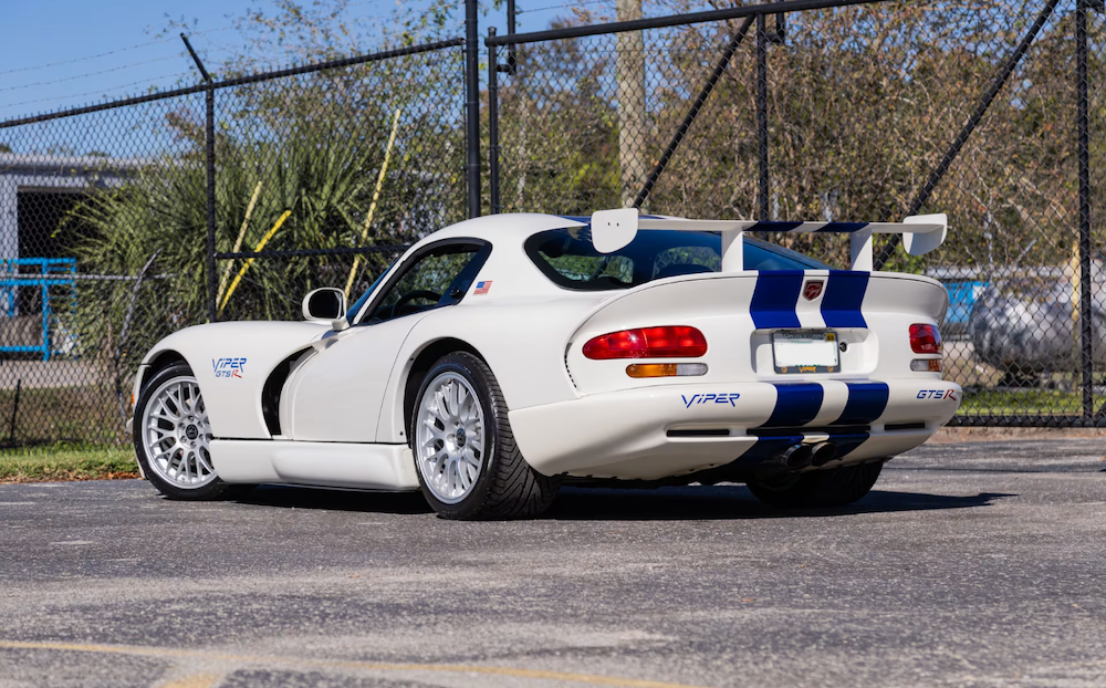 1998 Dodge Viper GTS-R