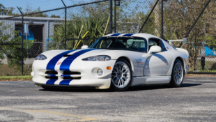 1998 Dodge Viper GTS-R