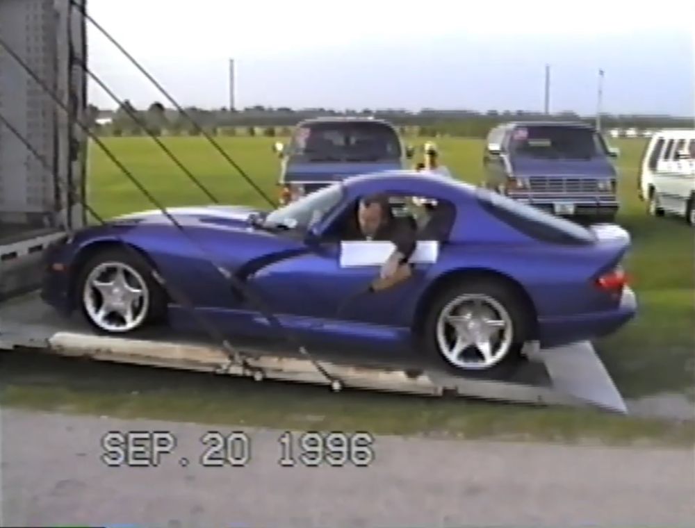 VIDEO: Taking Delivery of a New Viper GTS in 1996